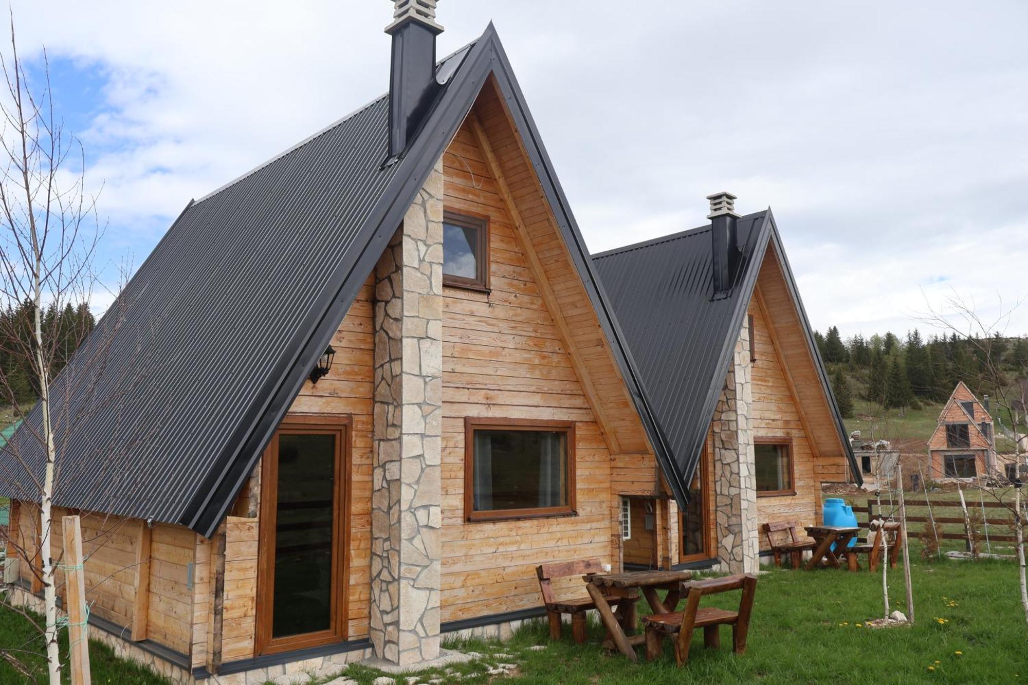 Portes Du Soleil - Ferienhaus Žabljak